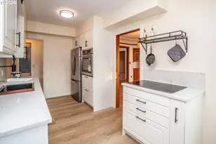 5706 NE 35th Pl, Portland, OR 97211 - Photo 19