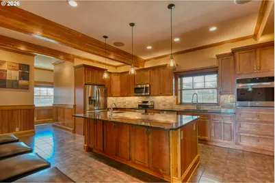 301 NW 9th St, Pendleton, OR 97801 - Photo 15