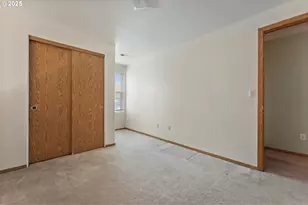 9405 SW Buckingham Pl, Beaverton, OR 97007 - Photo 17