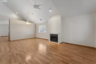 9405 SW Buckingham Pl, Beaverton, OR 97007 - Photo 5