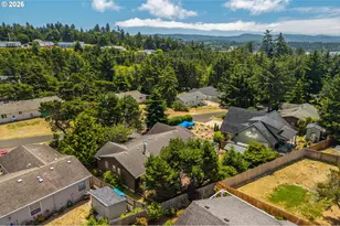 1906 NW Morse Way, Waldport, OR 97394 - Photo 33