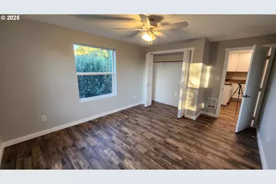 606 NW 78th St, Vancouver, WA 98665 - Photo 7