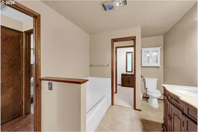 2620 W 22nd Ave, Eugene, OR 97405 - Photo 33