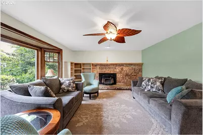 2620 W 22nd Ave, Eugene, OR 97405 - Photo 9