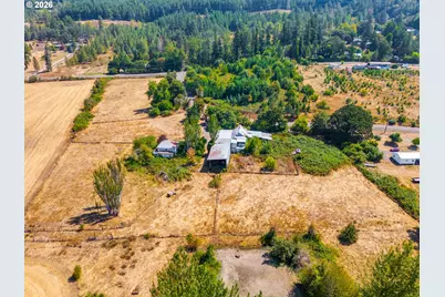 30900 Spring St, Lebanon, OR 97355 - Photo 13