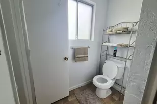 894 E 35th Ave, Eugene, OR 97405 - Photo 11