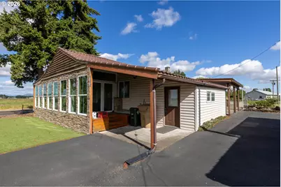 1590 W 2nd St, Halsey, OR 97348 - Photo 5