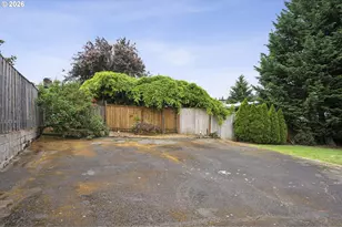 6922 SE Renada St, Milwaukie, OR 97267 - Photo 21