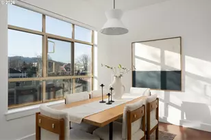 1930 NW Irving St NW, Portland, OR 97209 - Photo 15