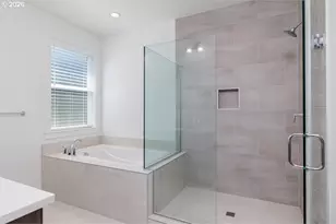 2751 Dahlia Dr, West Linn, OR 97068 - Photo 27