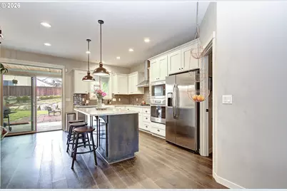 2307 E 6th St, La Center, WA 98629 - Photo 15