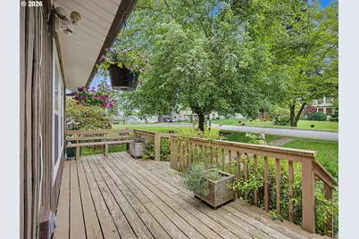 18015 Davis St, Sandy, OR 97055 - Photo 3