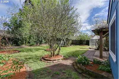 715 Ellsworth St, Eugene, OR 97402 - Photo 17