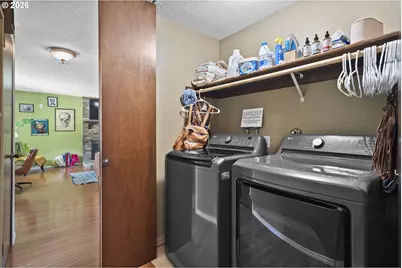 160 W Berkeley St, Gladstone, OR 97027 - Photo 17