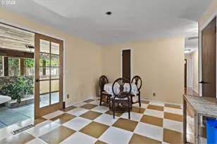 160 W Berkeley St, Gladstone, OR 97027 - Photo 15