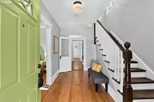 2006 NE Liberty St, Portland, OR 97211 - Photo 9