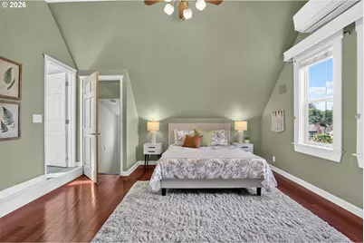 2006 NE Liberty St, Portland, OR 97211 - Photo 27