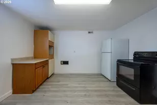 417 E 13th St, The Dalles, OR 97058 - Photo 35