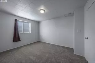 417 E 13th St, The Dalles, OR 97058 - Photo 37