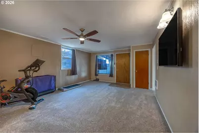 417 E 13th St, The Dalles, OR 97058 - Photo 31