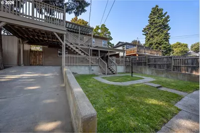 417 E 13th St, The Dalles, OR 97058 - Photo 7