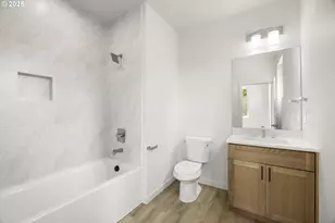 5868 N Missouri Ave, Portland, OR 97217 - Photo 13