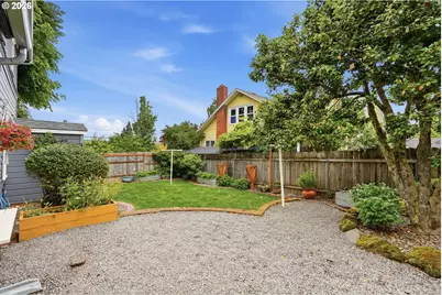 1216 Jackson St, Oregon City, OR 97045 - Photo 31