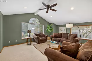 17907 Cardinal Dr, Lake Oswego, OR 97034 - Photo 33