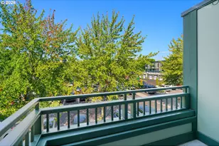 1371 NE Orenco Station Pkwy, Hillsboro, OR 97124 - Photo 15