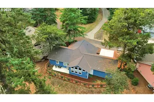 3825 Brighton Ave, Eugene, OR 97405 - Photo 35