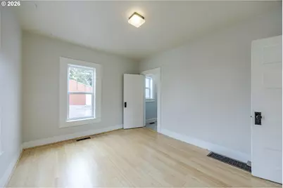 1270 Summer St NE, Salem, OR 97301 - Photo 23