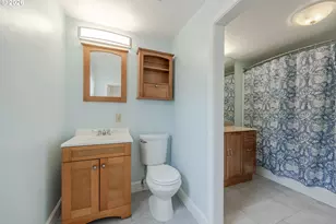 1270 Summer St NE, Salem, OR 97301 - Photo 27