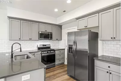 7013 N Madison Cir, Ridgefield, WA 98642 - Photo 9