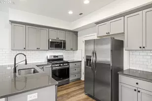 7013 N Madison Cir, Ridgefield, WA 98642 - Photo 9