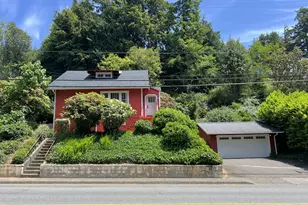 560 N 10th St, Coos Bay, OR 97420 - Photo 3