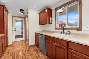 22020 S Leslie Ave, Beavercreek, OR 97004 - Photo 11