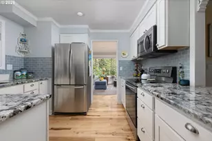 2086 NE Arrowhead Wy, Lincoln City, OR 97367 - Photo 9