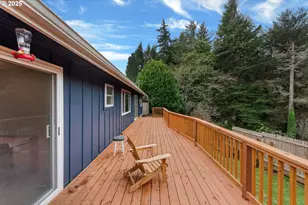 885 Oakway Dr, Coos Bay, OR 97420 - Photo 27