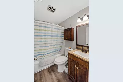 885 Oakway Dr, Coos Bay, OR 97420 - Photo 21