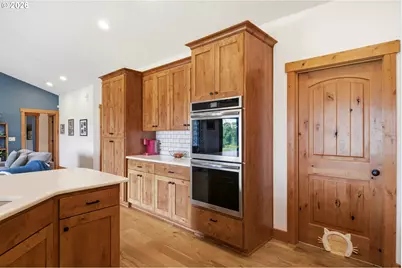 16600 NW Oak Ridge Rd, Yamhill, OR 97148 - Photo 9
