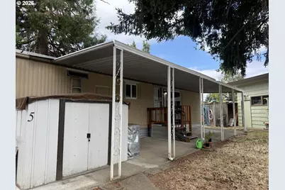 4531 Franklin Blvd #5, Eugene, OR 97403 - Photo 3