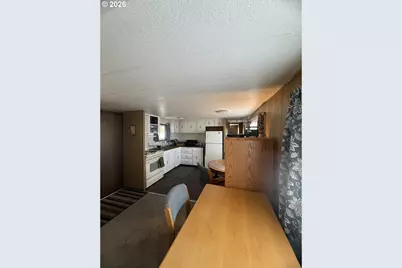 4531 Franklin Blvd #5, Eugene, OR 97403 - Photo 7