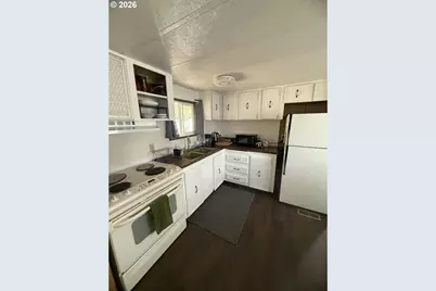 4531 Franklin Blvd #5, Eugene, OR 97403 - Photo 9