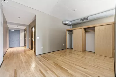 1410 NW Kearney St #814, Portland, OR 97209 - Photo 9