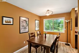 8735 SW 75th Ave, Portland, OR 97223 - Photo 9