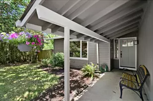 8735 SW 75th Ave, Portland, OR 97223 - Photo 3