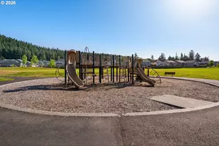 6417 N 87th Ct, Camas, WA 98607 - Photo 39