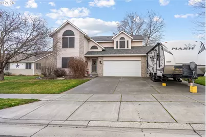 188 NE 11th St, Hermiston, OR 97838 - Photo 1