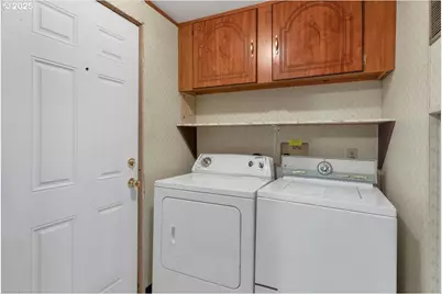 560 NE Cherry Hill Rd, Sheridan, OR 97378 - Photo 17