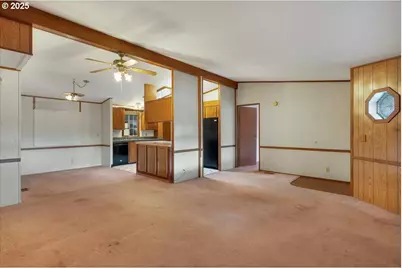 560 NE Cherry Hill Rd, Sheridan, OR 97378 - Photo 9